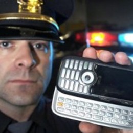 cell-phone-police-search